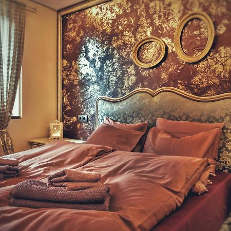 Тhe Bohemian Lodge-Entire House With Sauna Veliko Tarnovo Ngoại thất bức ảnh