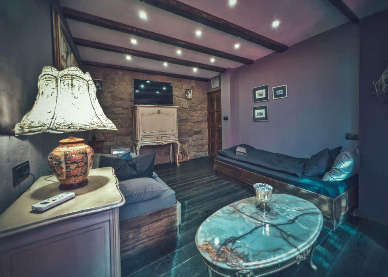 Тhe Bohemian Lodge-Entire House With Sauna Veliko Tarnovo Ngoại thất bức ảnh