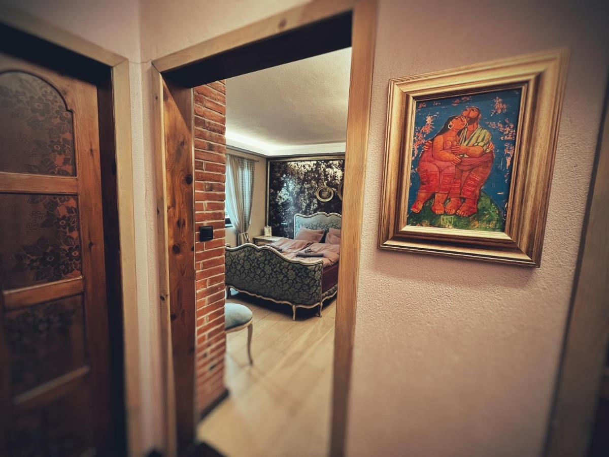 Тhe Bohemian Lodge-Entire House With Sauna Veliko Tarnovo Ngoại thất bức ảnh
