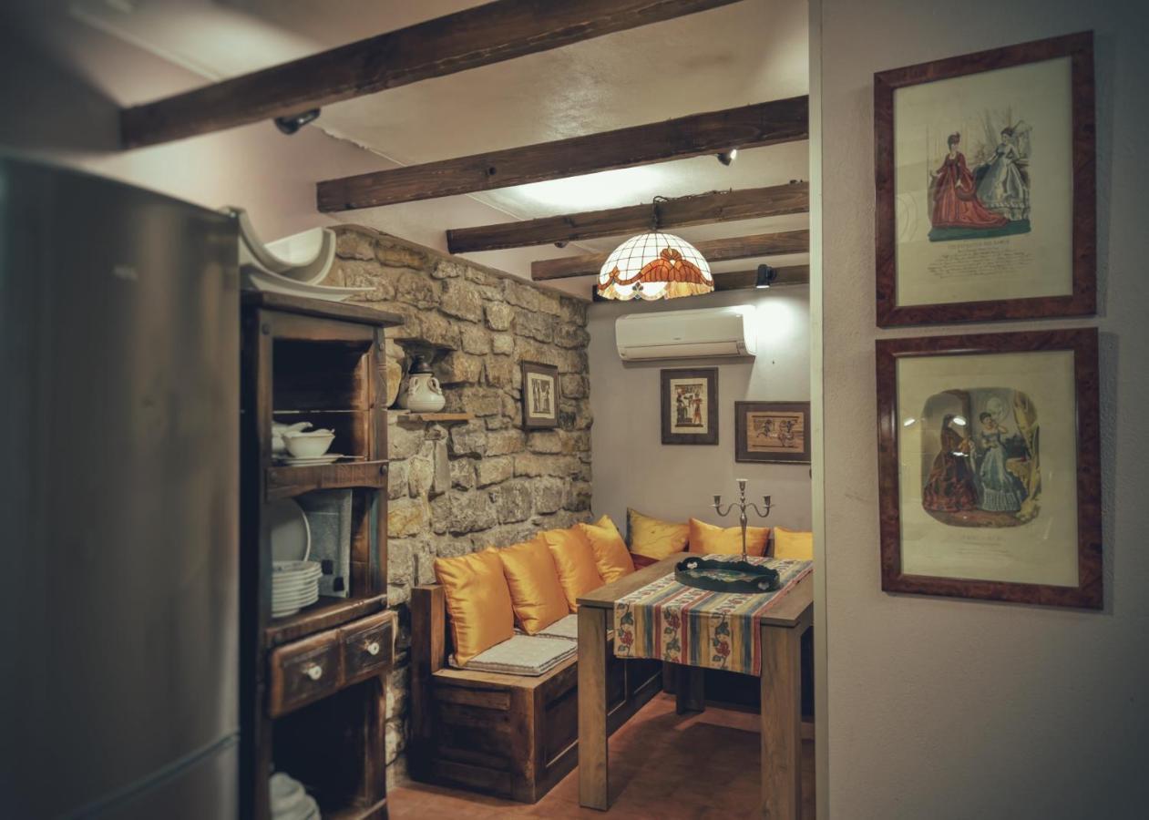 Тhe Bohemian Lodge-Entire House With Sauna Veliko Tarnovo Ngoại thất bức ảnh