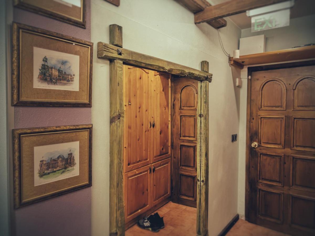 Тhe Bohemian Lodge-Entire House With Sauna Veliko Tarnovo Ngoại thất bức ảnh